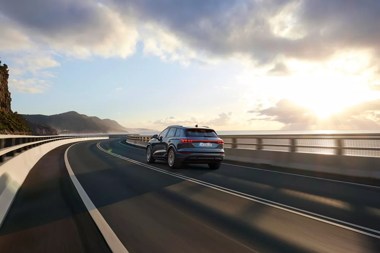 Crea tu propio Audi 100% eléctrico 