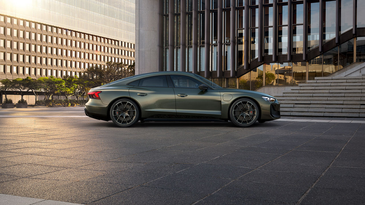 Grey SQ6 e-tron