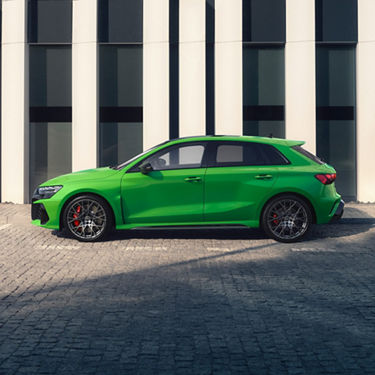 rs 3 sportback side view
