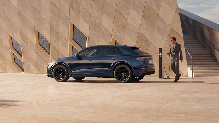 Q8 SUV TFSI e 