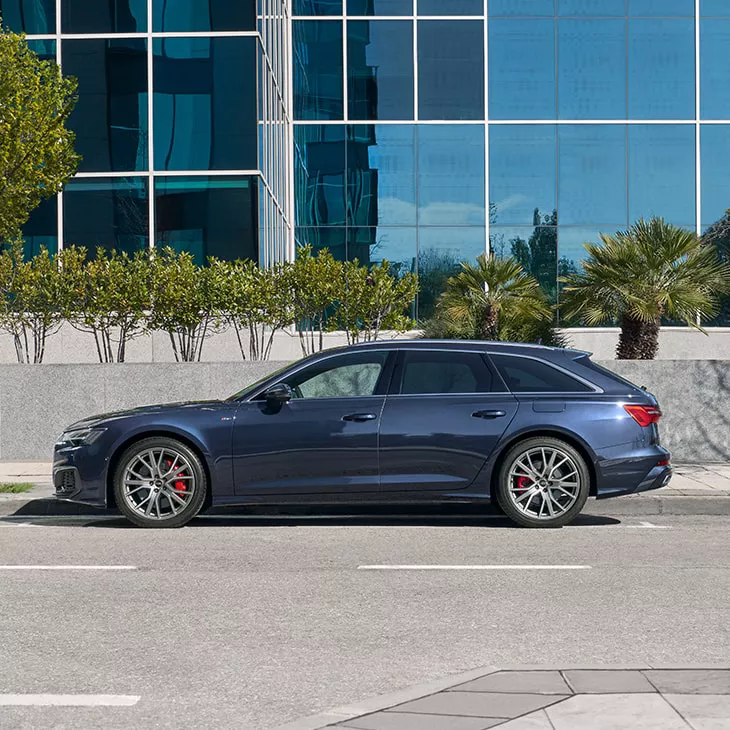 Foto de un Audi A6 Avant TFSIe de segunda mano