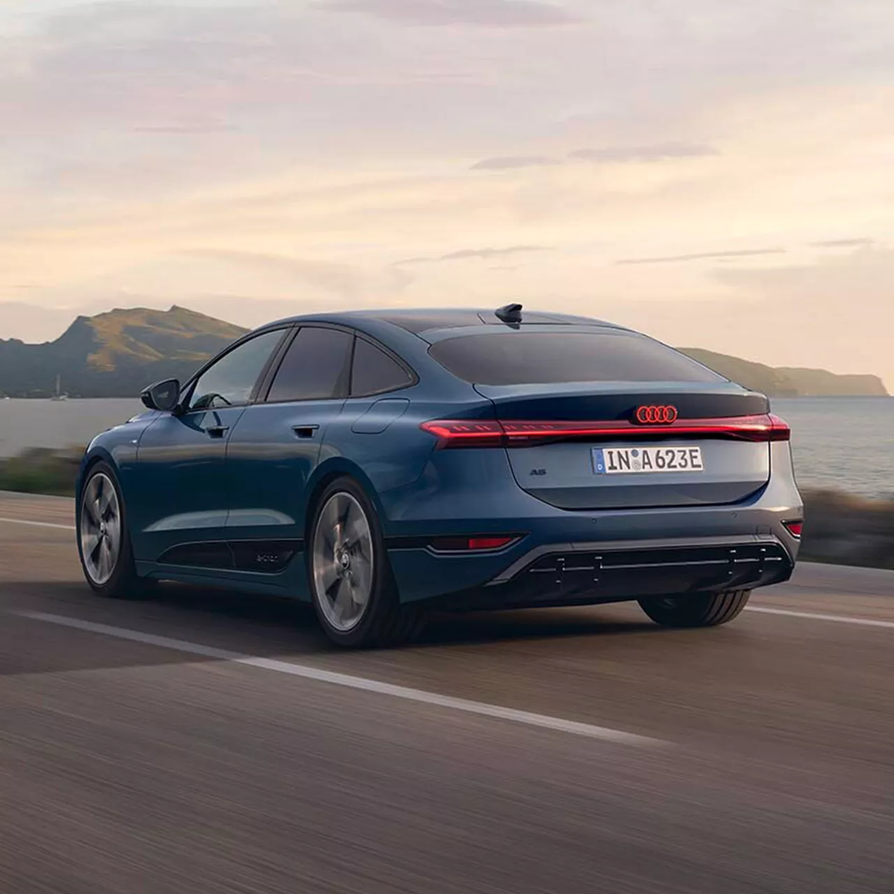 Foto del nuevo Audi A6 Sportback e-tron.
