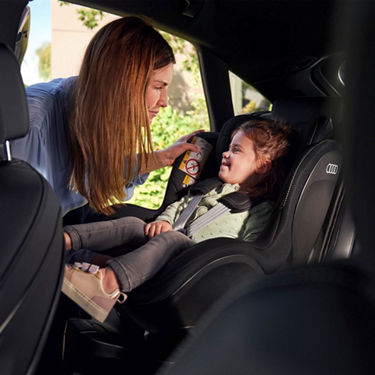 Foto de un asiento infantil Audi.