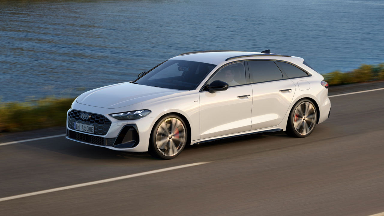 Nouvelle Audi A5 Avant e-hybrid