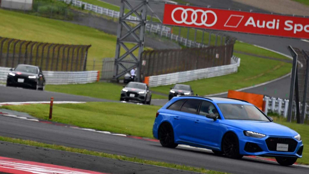 Audi driving experience とは