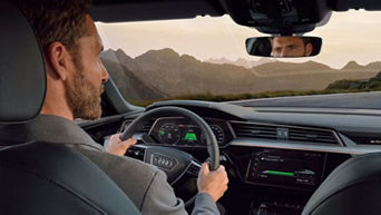 my24_audi-q8-e-tron_en_640x360_1.jpg