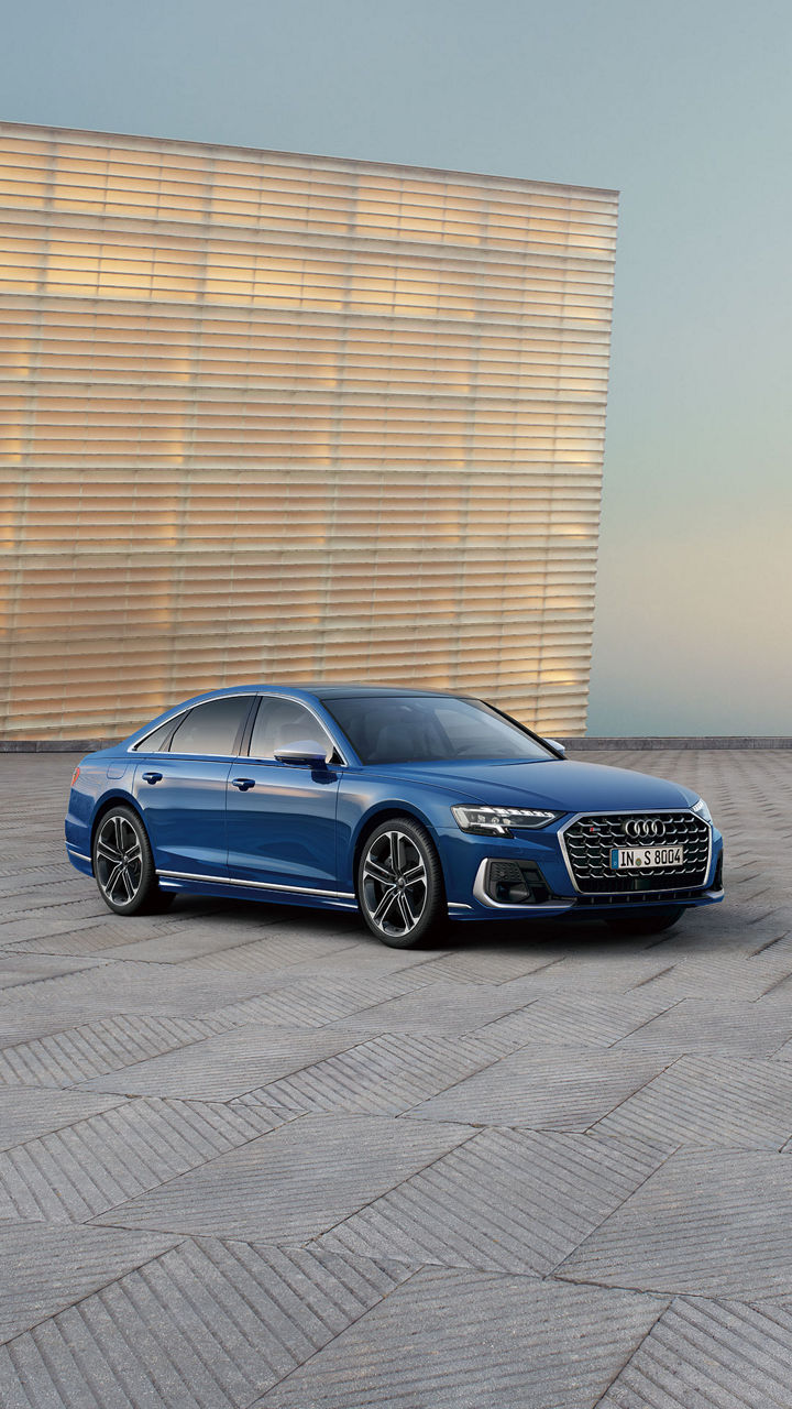 Audi S8
