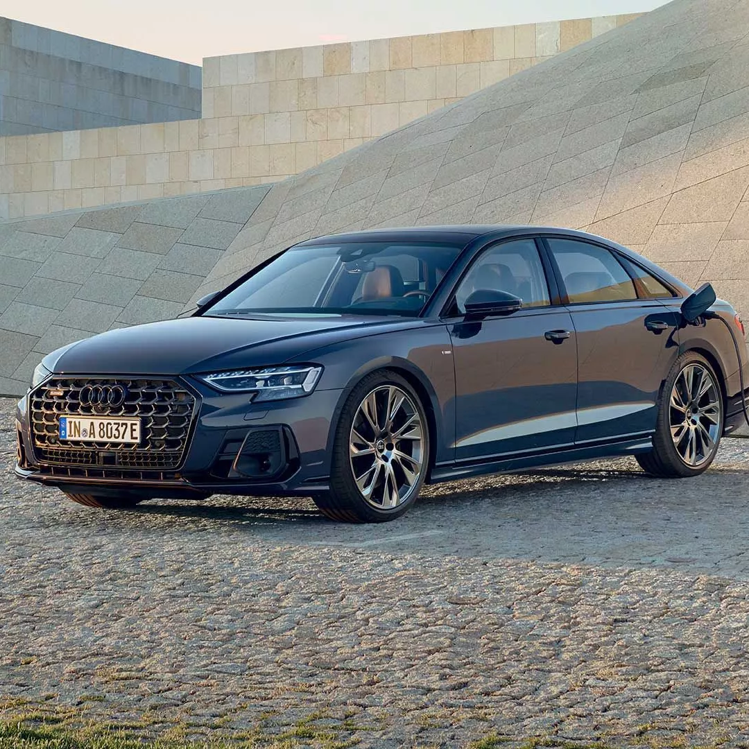 Audi A8 TFSI e : hybride et luxueuse