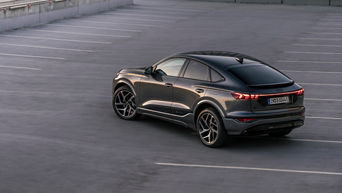 What makes the Audi Q6 Sportback e-tron the perfect travel companion