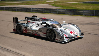 Clásicos jóvenes de las leyendas de carreras de Audi Sport para una clientela exclusiva