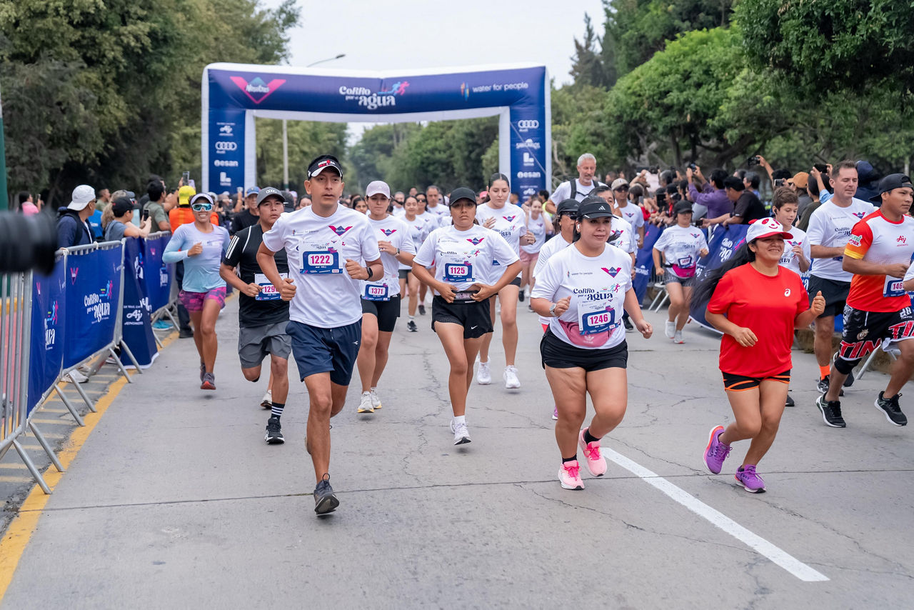 Audi se unió a Water for People en carrera benéfica para mejorar los servicios de agua potable y saneamiento en colegios rurales del Perú