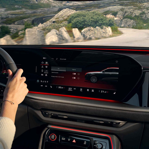 Audi Q5 Sportback e-hybrid MMI display