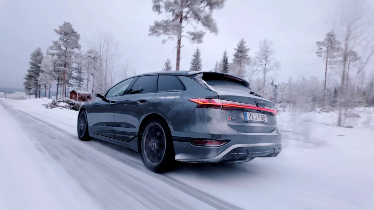 Audi S6 Avant e-tron