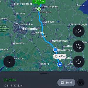 A map showing a driving route from London to Sheffield, passing Birmingham. The route is highlighted in blue, indicating 4 hours 51 minutes and 260 miles. A battery icon shows 73% charge remaining.