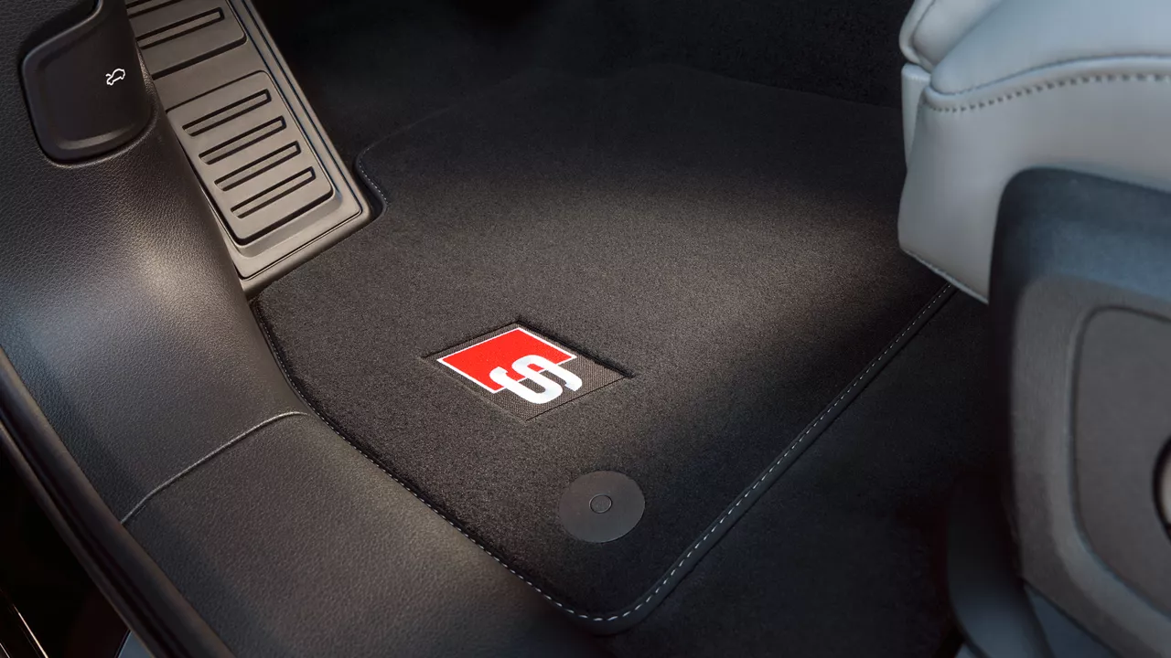 Textile floor mats