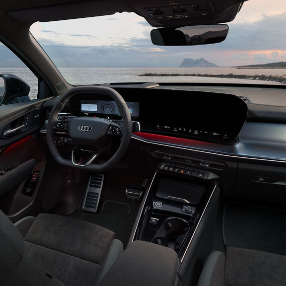Audi Q3 SUV Interno Panoramadisplay
