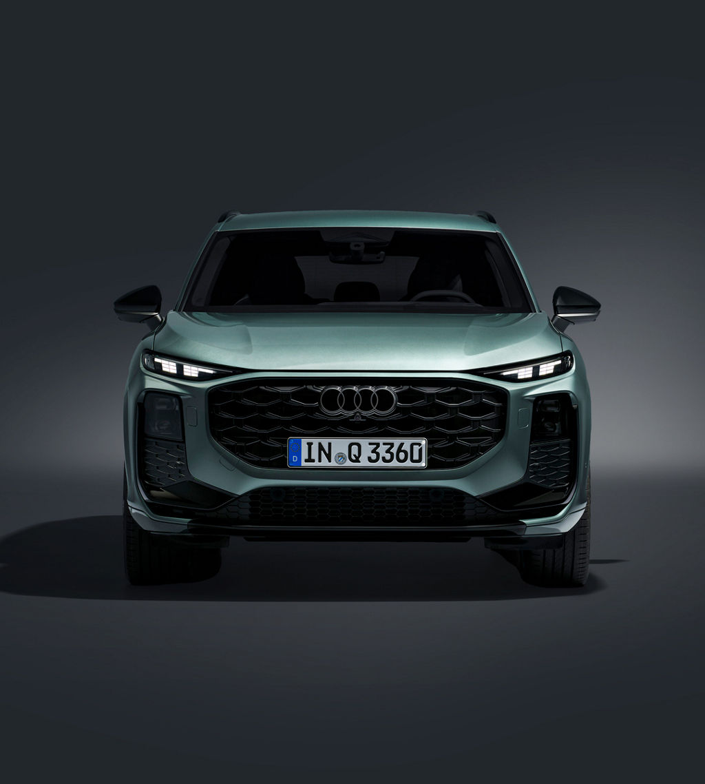 Audi Q3 SUV sedd framifrån.