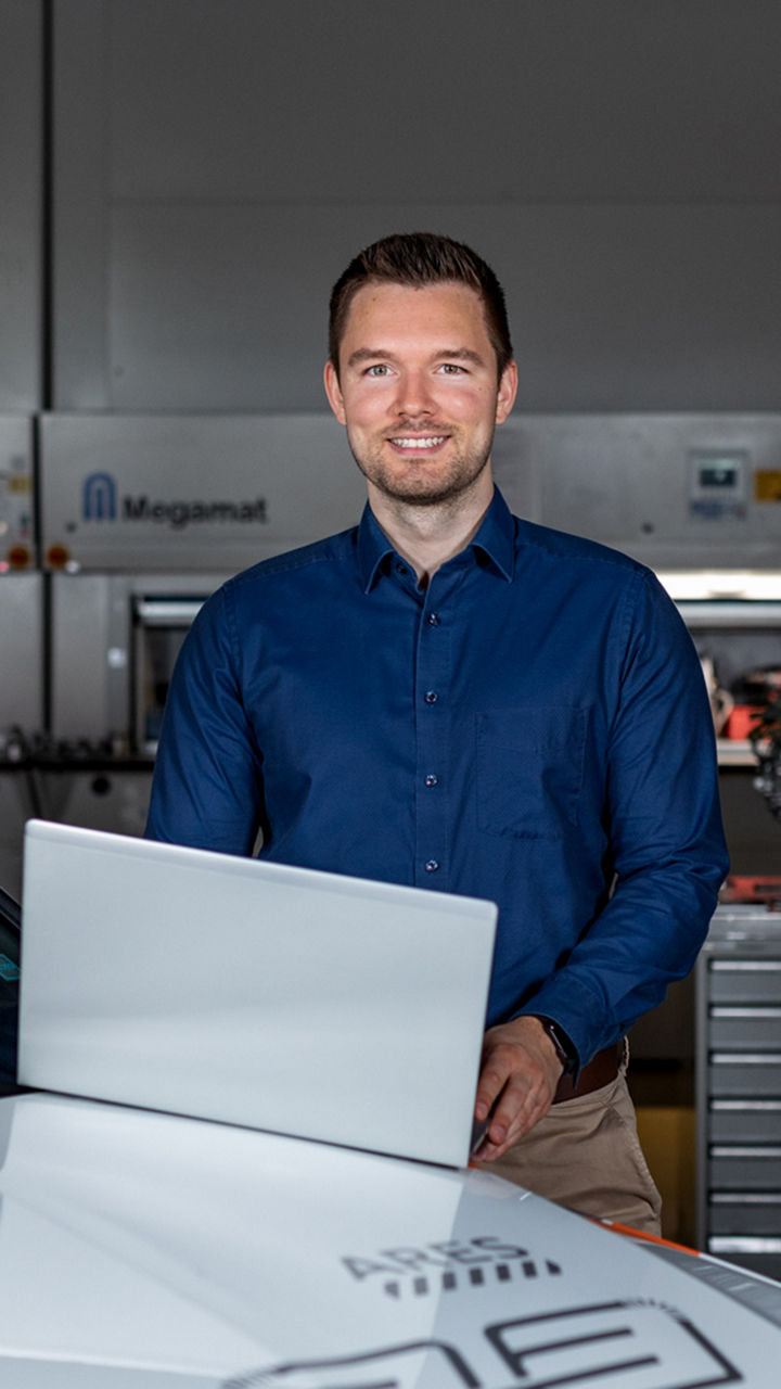 Christopher Schmidt, Vorschriftenexperte für Software-Update & Cyber Security