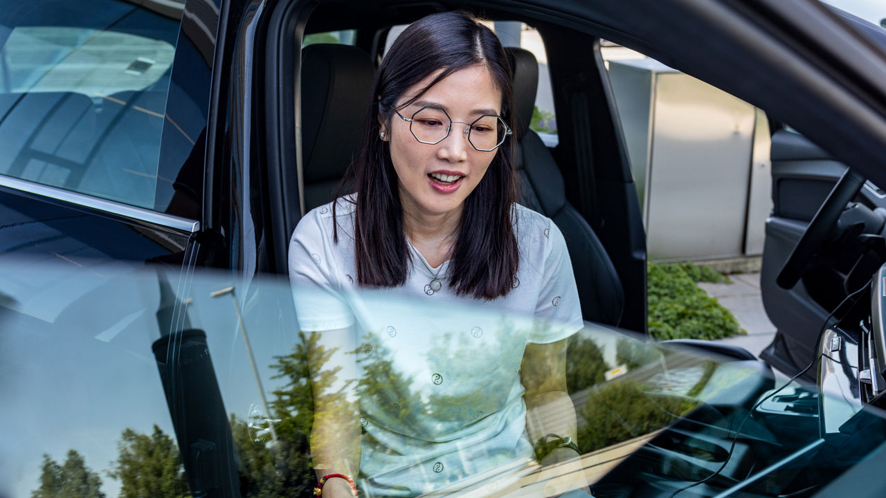 Tiantian Pan, Project Manager for Functional Development/Application for ADAS Driver Assistance Systems