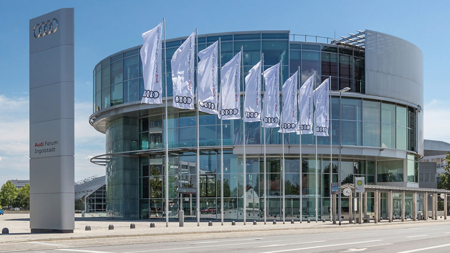 Außenansicht Audi Forum Ingolstadt