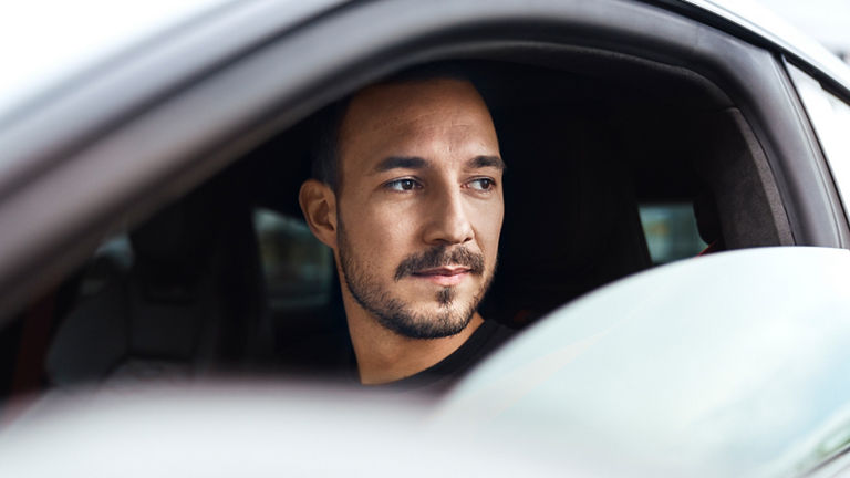 Andreas im Audi