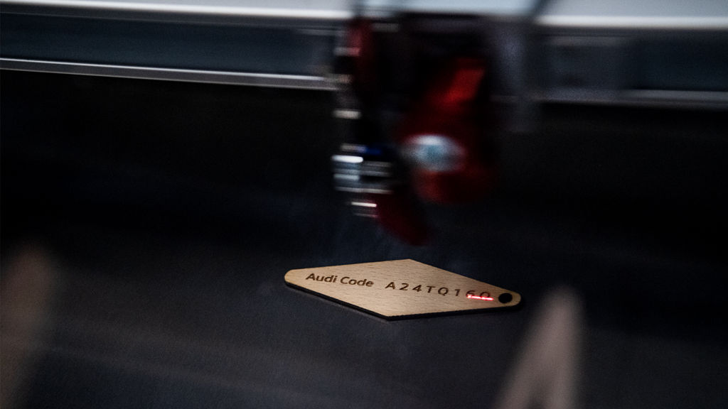 Individueller Audi Code als Laser Engraving