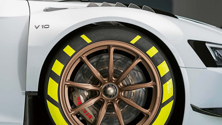 Audi R8 LMS GT2
