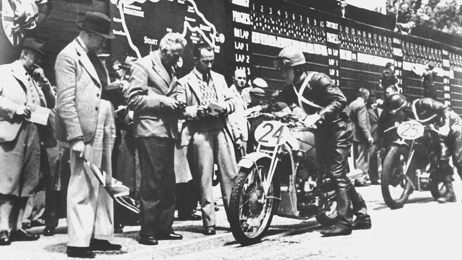 DKW