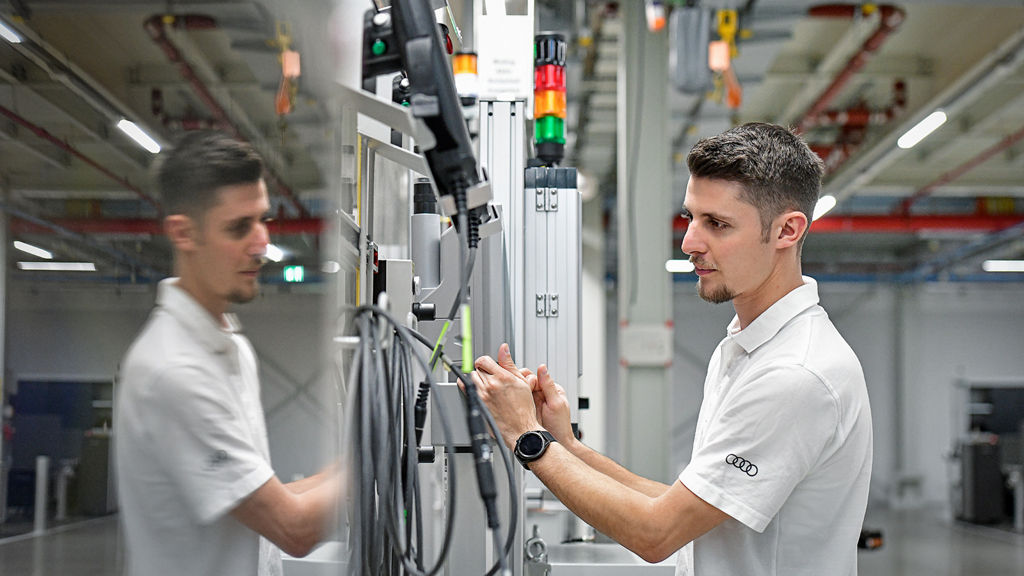 Daniel Mayer, Anlagenfahrer, Batteriemontage Ingolstadt, AUDI AG