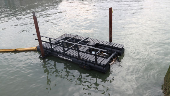 Entleerter Meeresstaubsauger