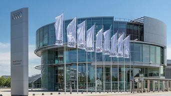 Außenansicht Audi Forum Ingolstadt