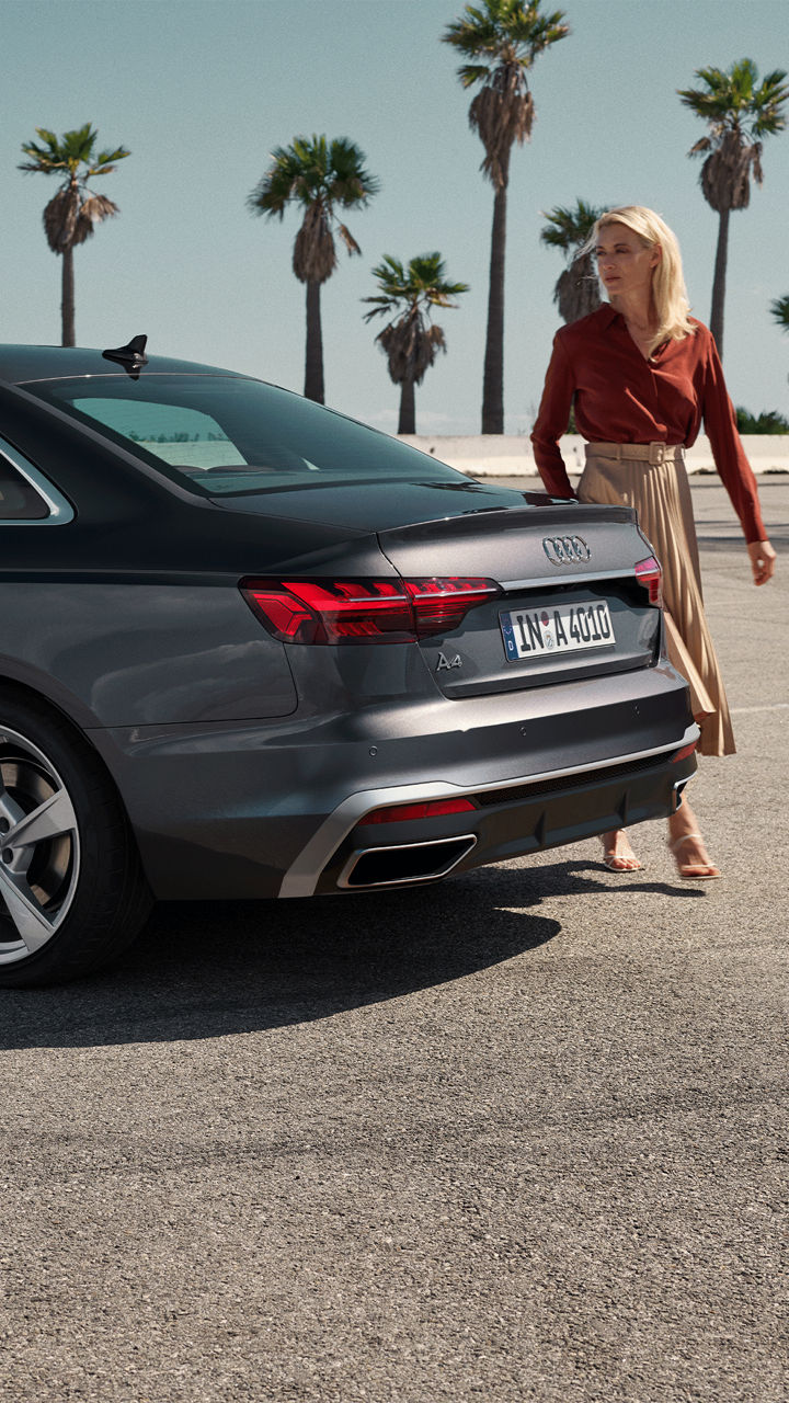 Audi A4 Sedan
