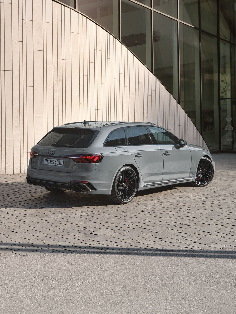 Audi RS 4 Avant