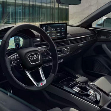 Audi S5 Coupé interior