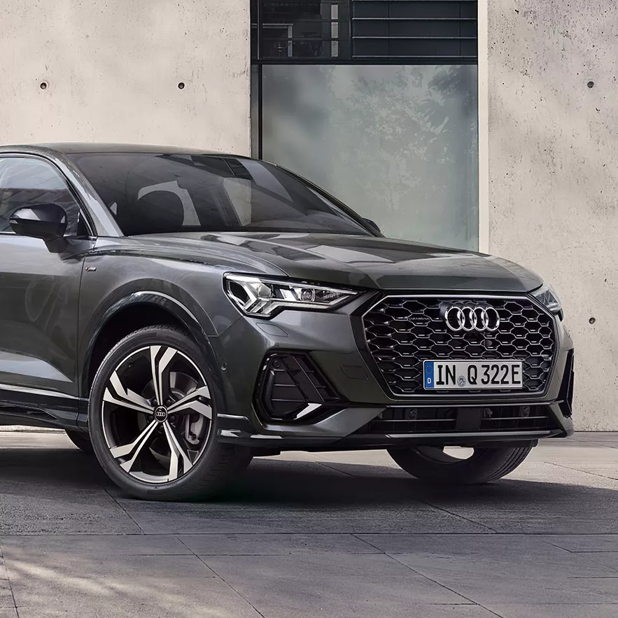 Front of Q3 Sportback MY 2022