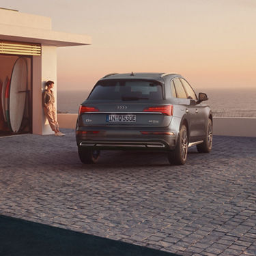 Audi Q5 SUV Rear View - Audi Australia