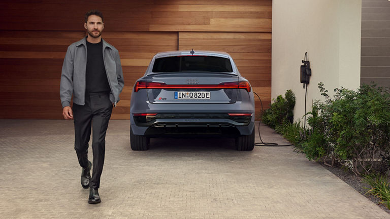 Audi Q8 Sportback e-tron 