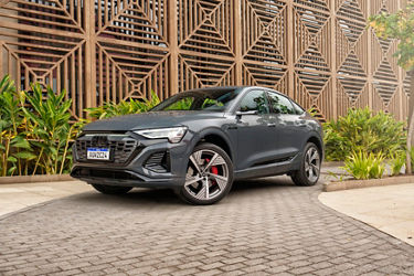 Wheel view Audi Q8 Sportback e-tron