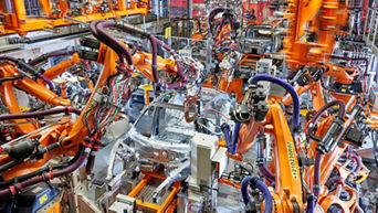 Bau eines Audi e-tron GT im Werk in Neckarsulm