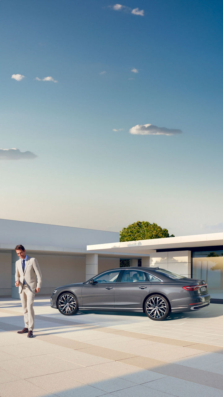 Foto de un Audi A8 de ocasión, un Audi A8 seminuevo o un Audi A8 de segunda mano