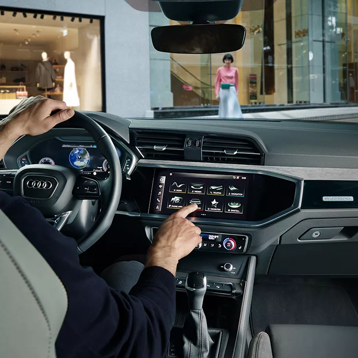 Foto del interior de un Audi Q3 de ocasión, un Audi Q3 seminuevo o un Audi Q3 de segunda mano.