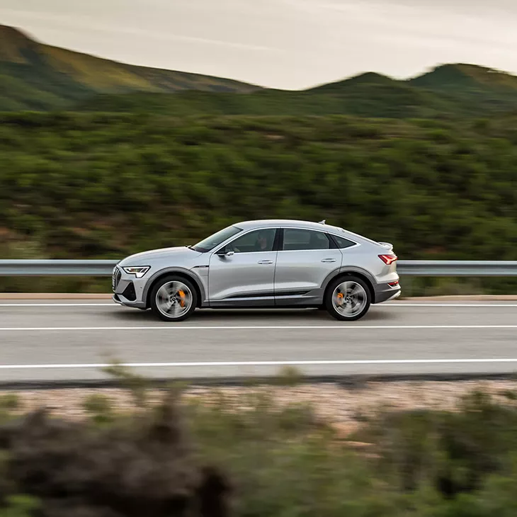 Foto de un Audi S e-tron Sportback de segunda mano 100% eléctrico. 