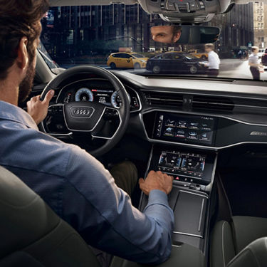 Foto de la tecnología de un Audi A7 Sportback de la gama Superpremium de Audi. 