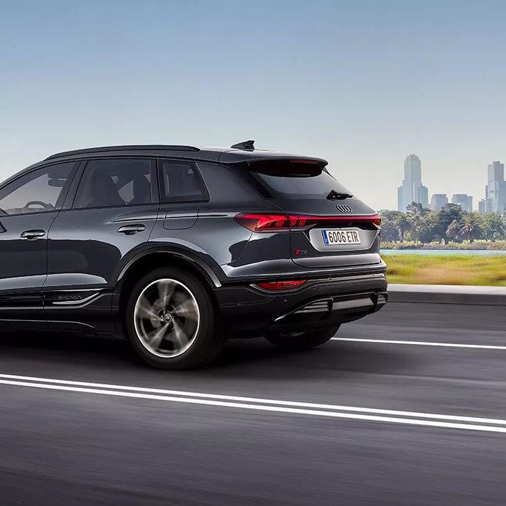 Foto del Audi Q6 e-tron First Edition. 