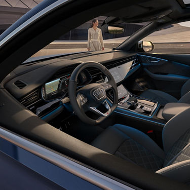 Foto de la oferta de un Audi Q8, el SUV más deportivo de la gama Superpremium de Audi. 