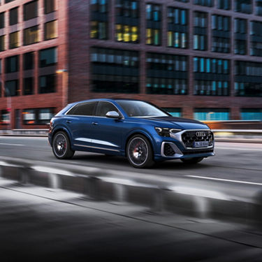 Foto del paquete tren de rodaje Advanced del Audi SQ8 SUV. 
