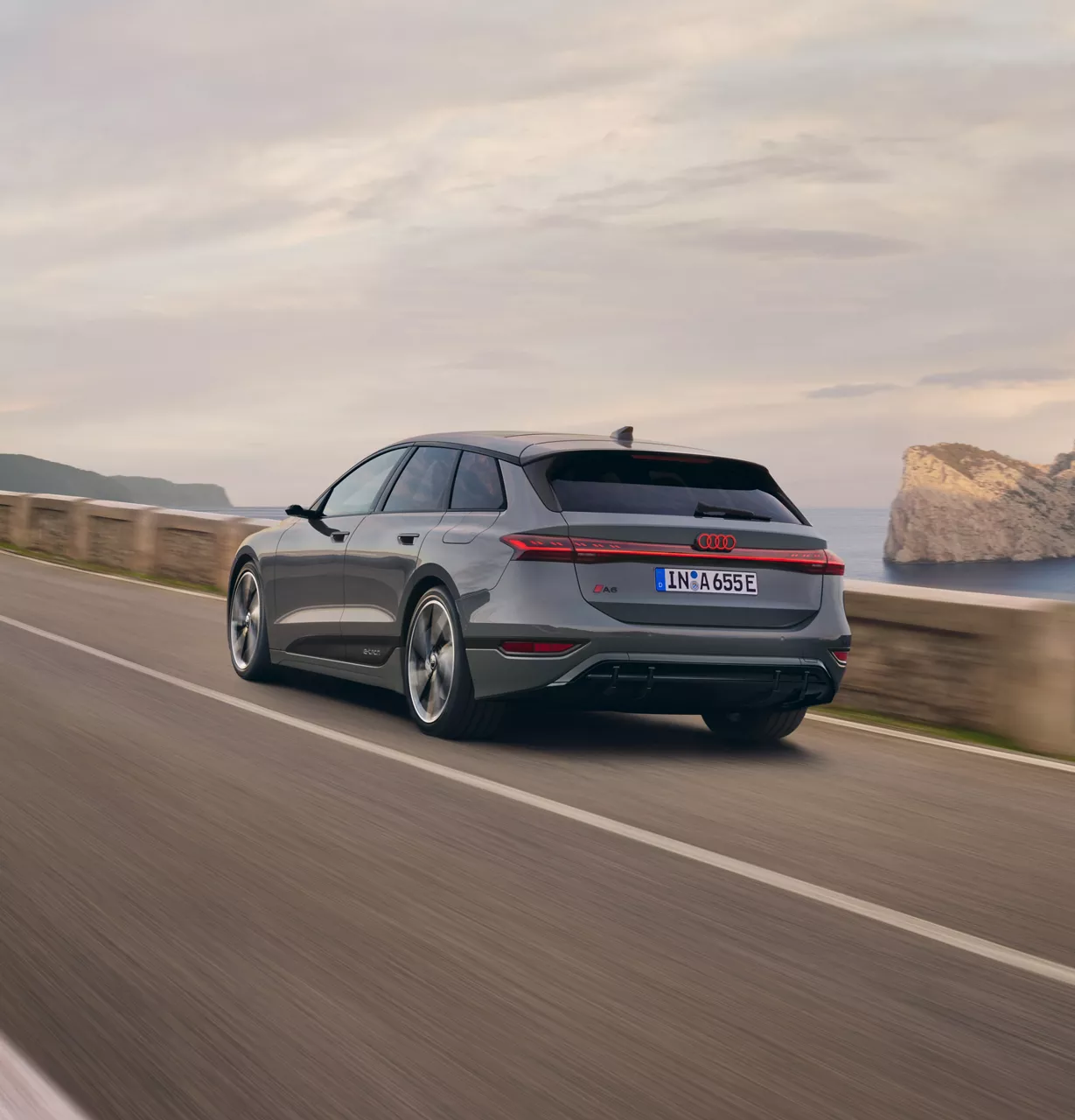 A6 Avant e-tron