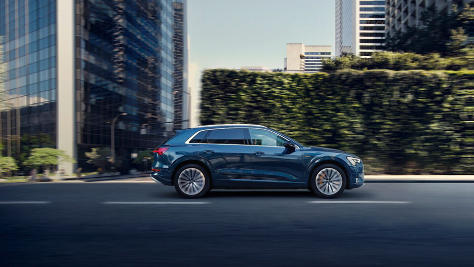 Audi Matrox Phares Audi Matrix LED : un million de pixels dansant en rythme | Audi ...
