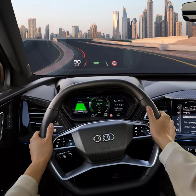 Q4 Sportback e-tron
