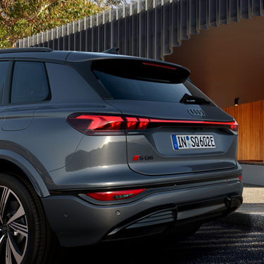 SQ6 etron